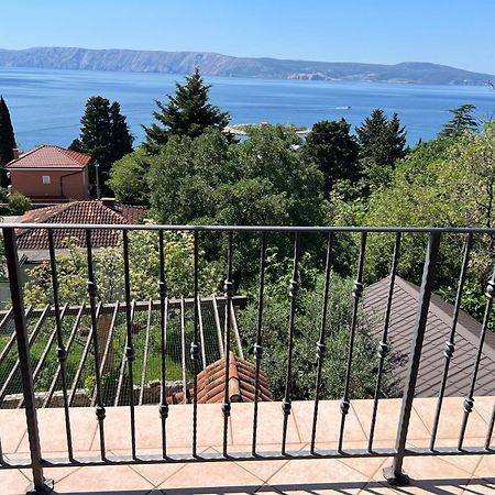 Apartments Mauro Novi Vinodolski Εξωτερικό φωτογραφία