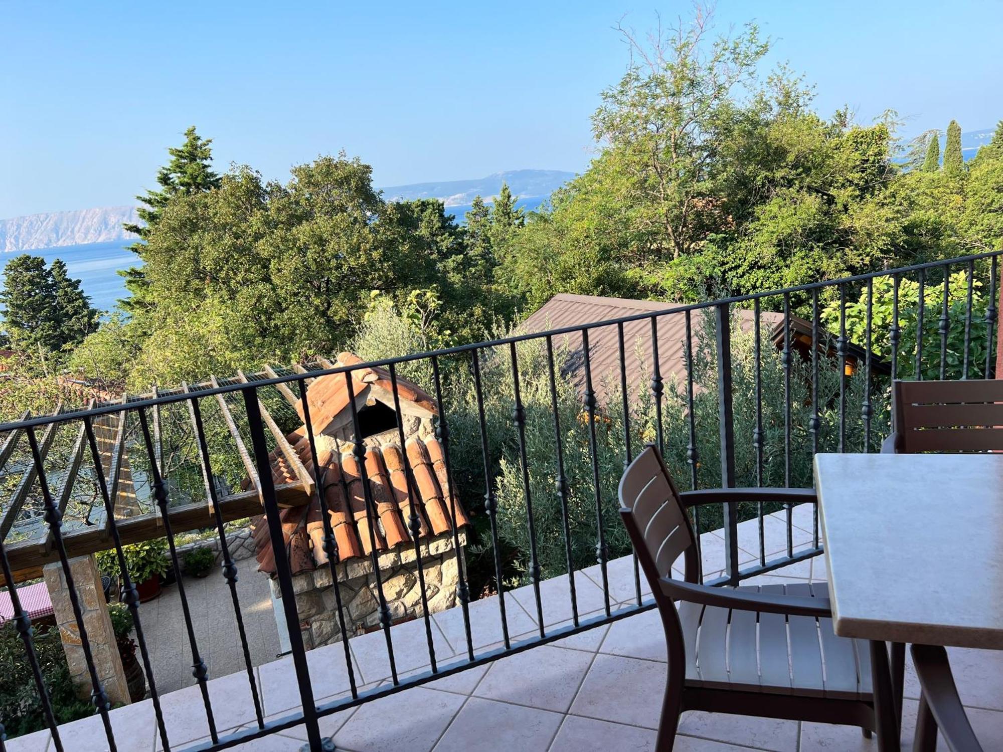 Apartments Mauro Novi Vinodolski Εξωτερικό φωτογραφία