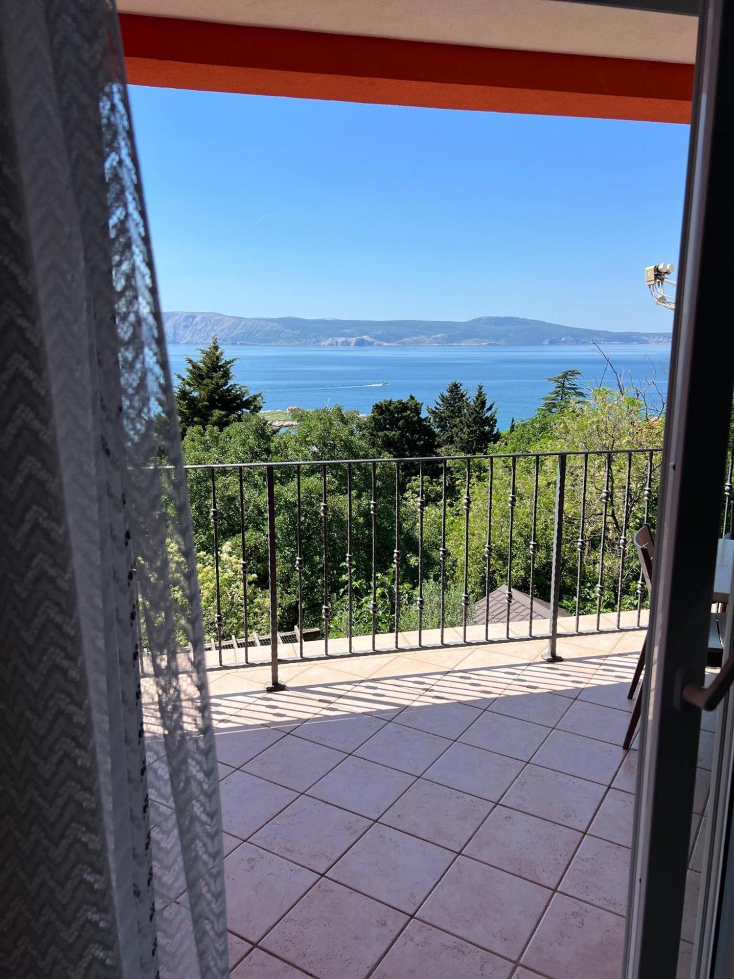 Apartments Mauro Novi Vinodolski Εξωτερικό φωτογραφία