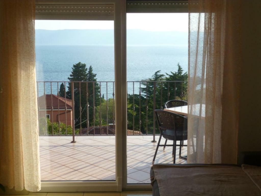 Apartments Mauro Novi Vinodolski Εξωτερικό φωτογραφία