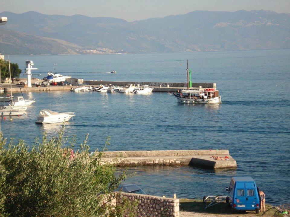 Apartments Mauro Novi Vinodolski Εξωτερικό φωτογραφία